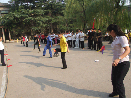 沂州府公司舉辦慶祝國(guó)慶節(jié)趣味運(yùn)動(dòng)會(huì)